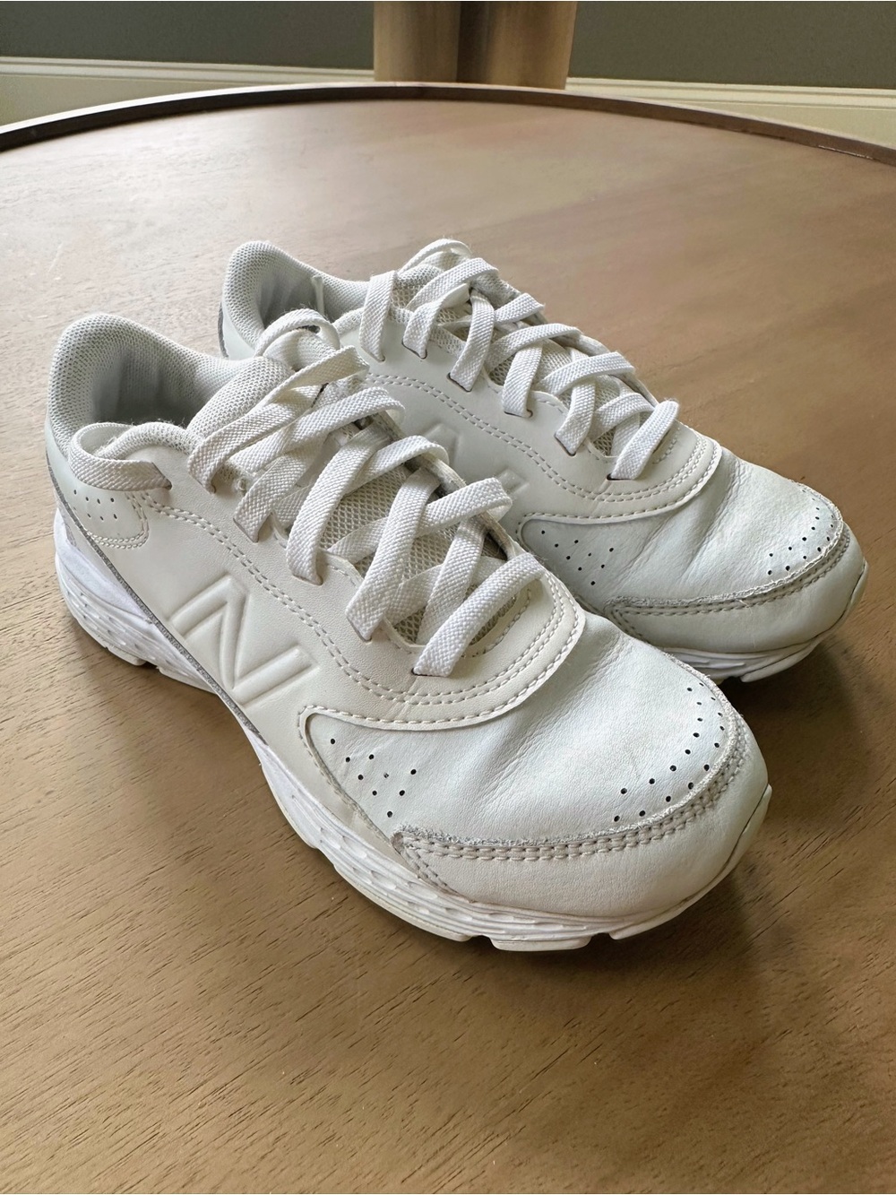 New Balance Kids Leather Athletic Shoes, Size 2 Big Kid, White